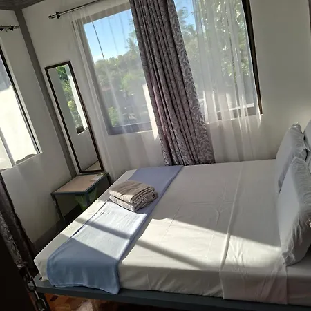 D Estelita Guest House